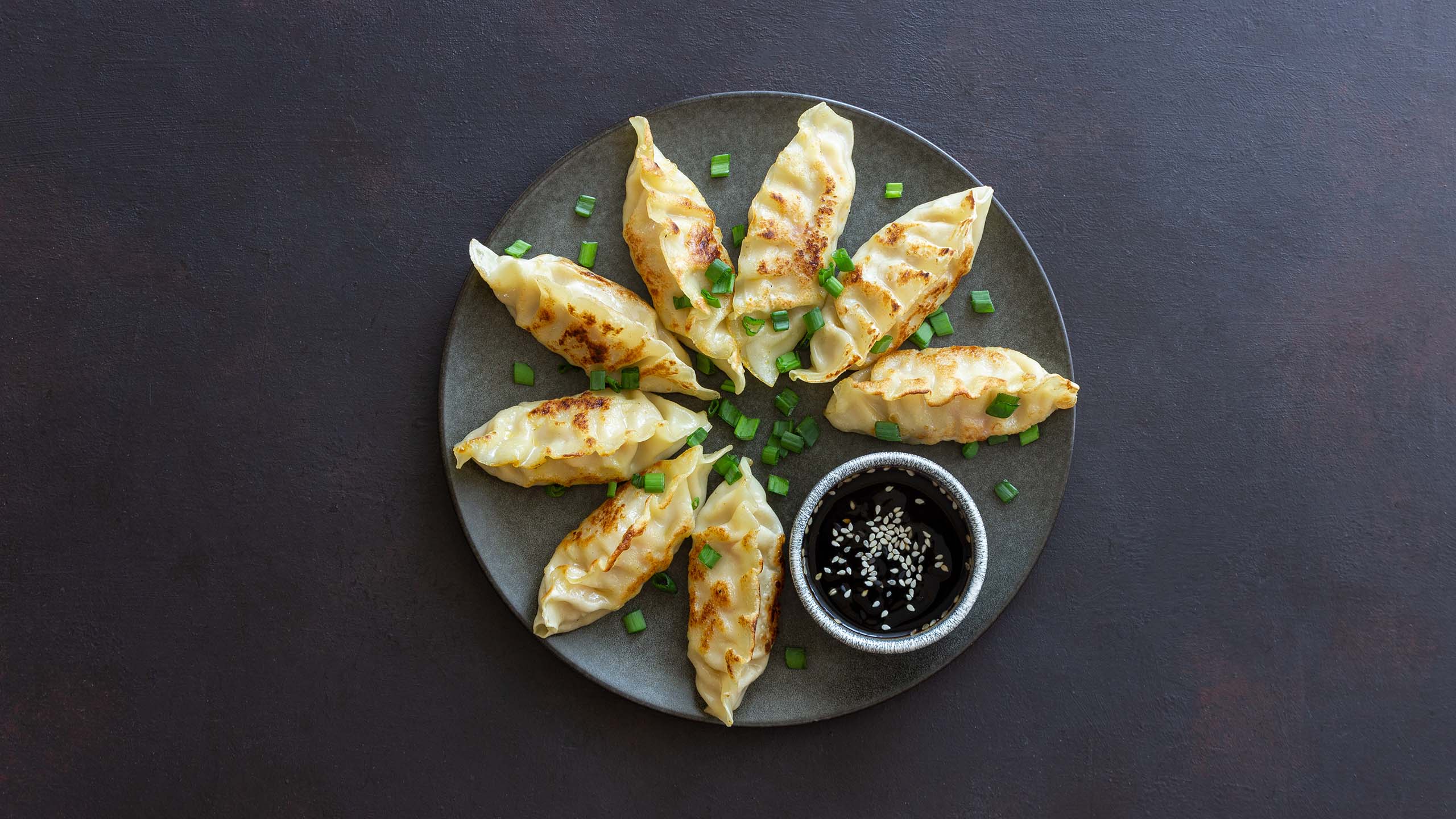 One More Noodle House logo