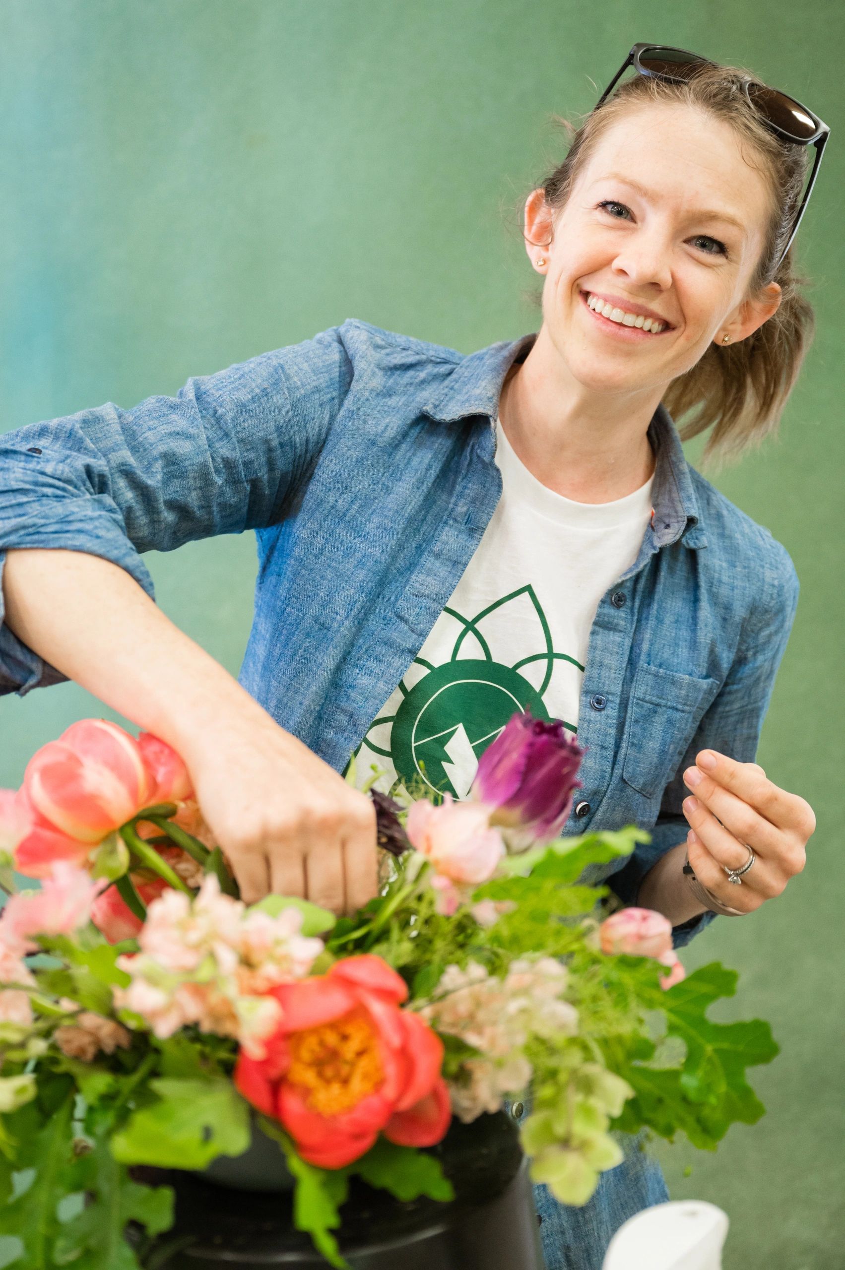 C & C Flower Farm logo